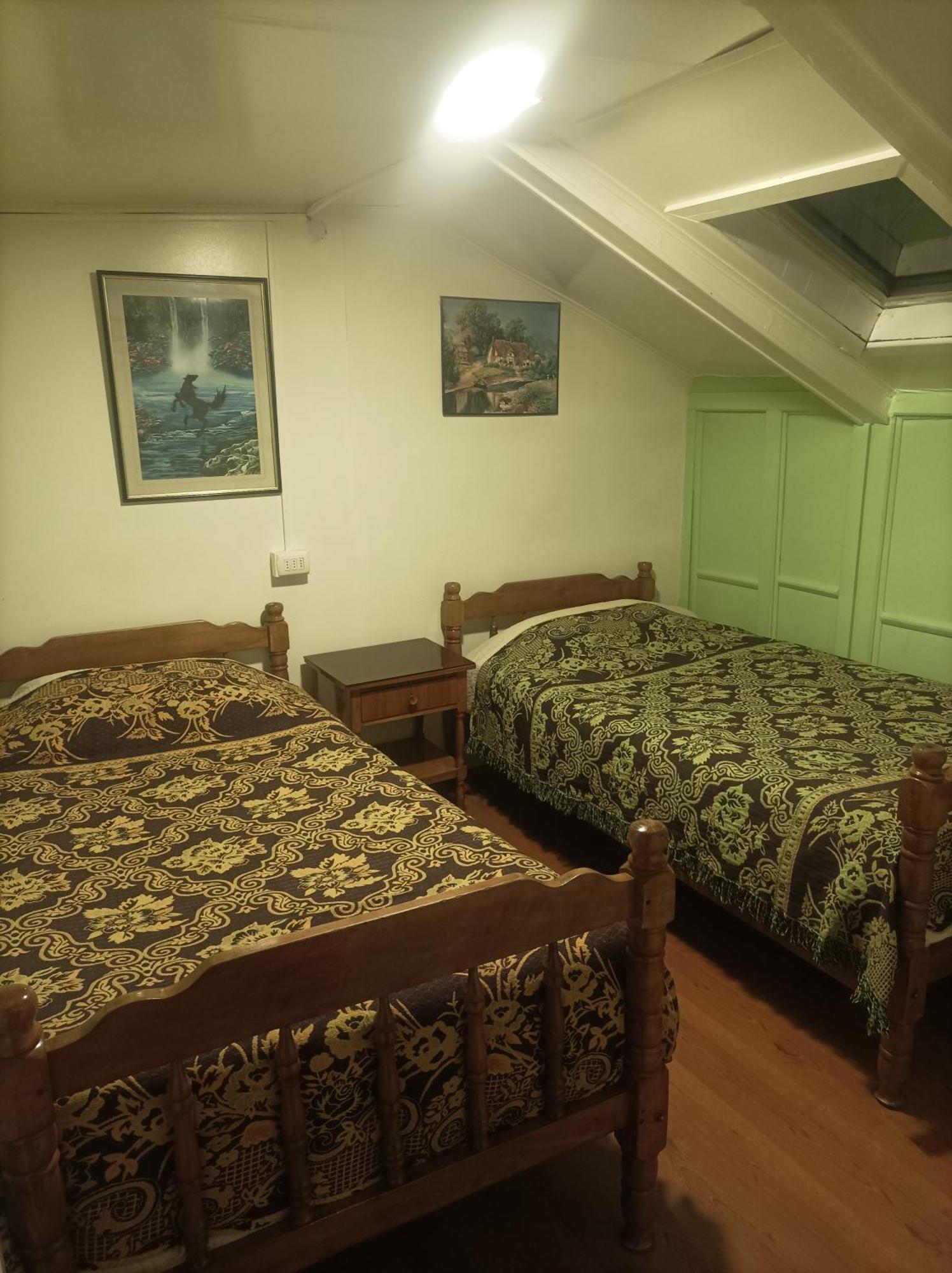 Alojamiento Familiar Rey Bed and Breakfast Punta Arenas Exteriör bild