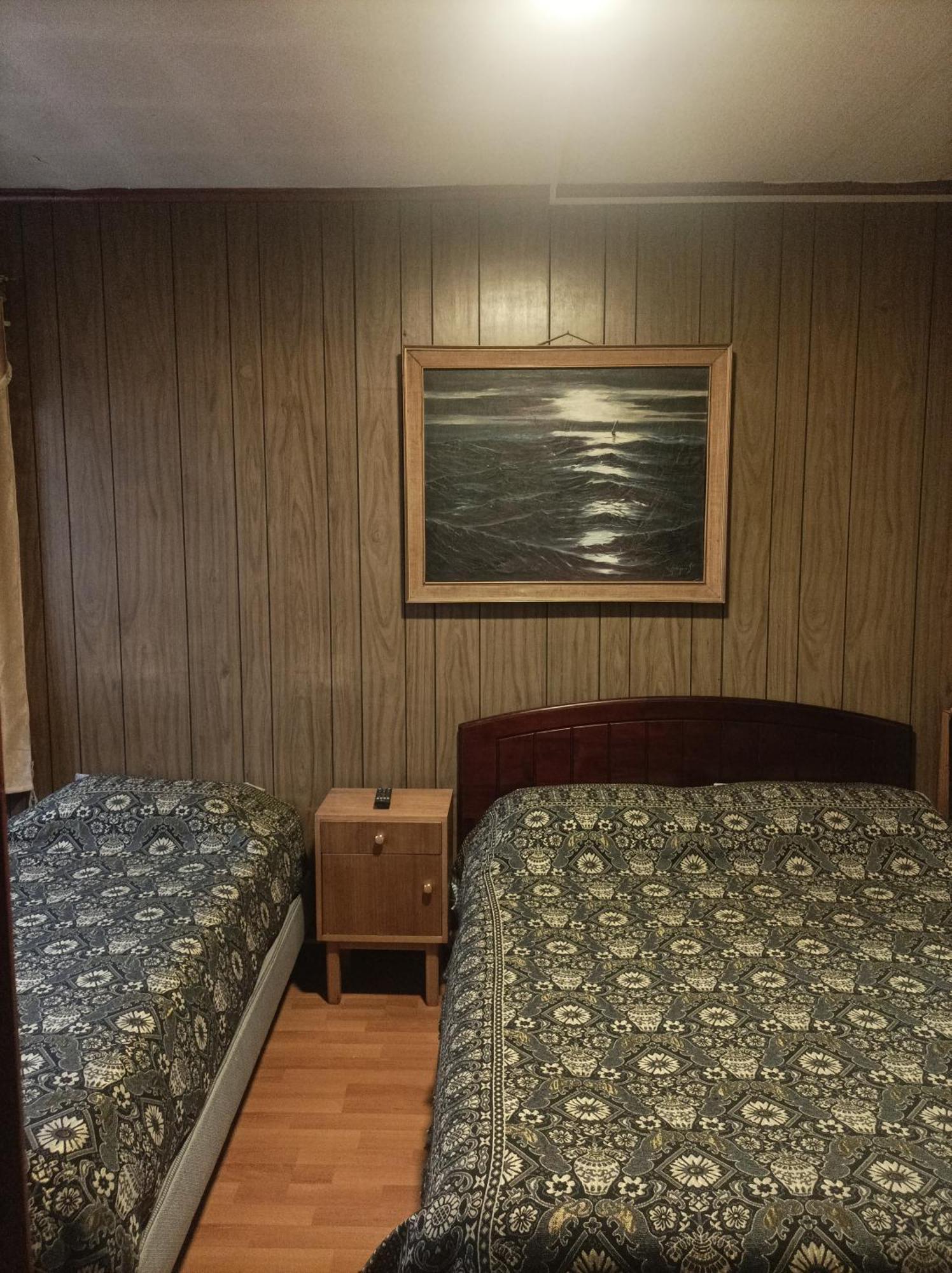Alojamiento Familiar Rey Bed and Breakfast Punta Arenas Exteriör bild